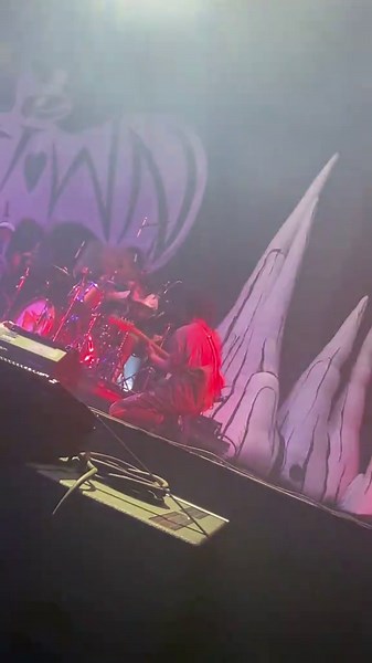 Devil town!! #fyp #cavetown #cavetownconcert #mothermother #cavetownmothermother #yyc #calgary #deviltown