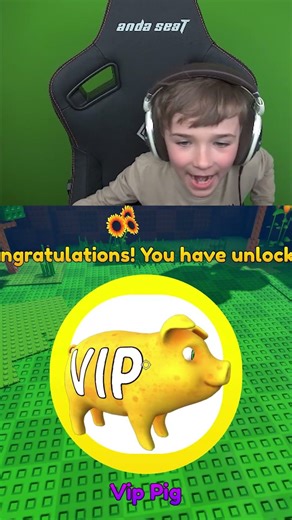 I BECAME A VIP PIGGY..!