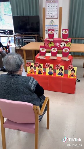 ひな祭りイベントと高齢者レクリエーション