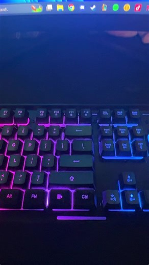 I was unsure about this mouse but it came today and it’s AMAZING. I highly recommend it chat, use my link below to support my stream and get yourself a sick new mouse in the process!