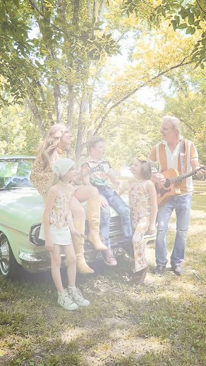 Everybody Get Together, Try to Love One Another Right Now ☮️ 💕 🙏🏽 BOOK The Evans Family Band - evansfamilyband@yahoo.com Retro-esque family band putting smiles on faces. #familybonding #familyband #siblingharmony #homeschool #oldflorida #1960s #1970s #buslife | The Evans Family Band
