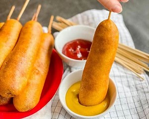 How To Make Vegan Corn Dogs / Pogos