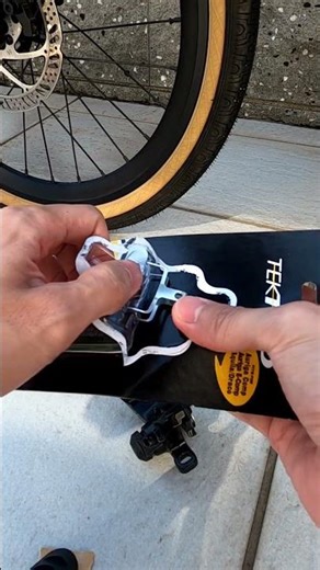 ミニベロ 機械式ディスクブレーキパッド交換