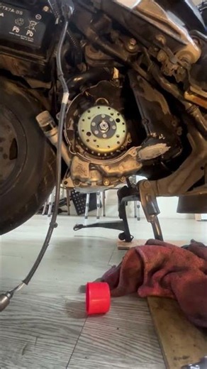 Replace the starter clutch gear