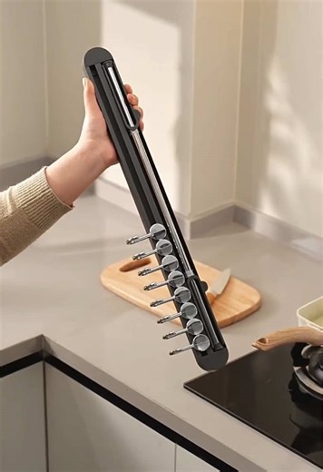 Smart Kitchenware Solutions for Easy Storage