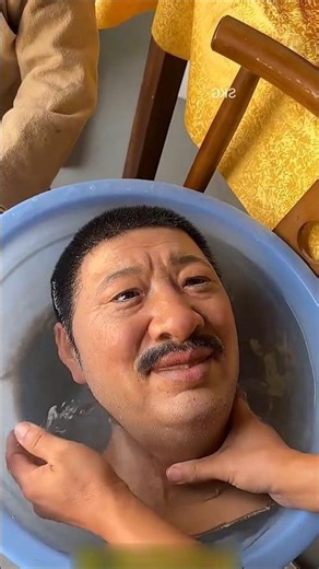 The boy copies his father’s face #shorts #viralshorts