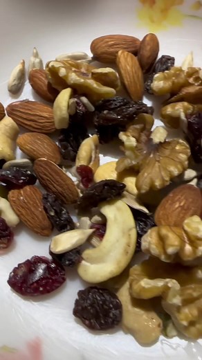 Delicious and Healthy Trail Mix Snacks for Netflix Time