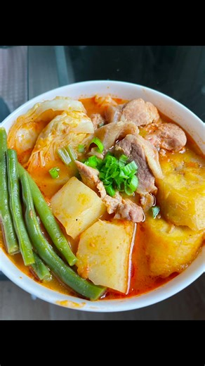 Delicious Filipino Pork Pochero Soup Recipe