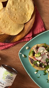 Quick to make, hard to forget! Your next go-to meal is here with our Black Bean and Chicken Tostadas! 🌮 | MARTIN’S