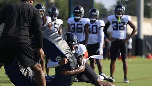 Jaguars camp report: First day in full pads is a mix of big plays on offense and defense