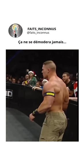 Faits Inconnus on Instagram: "En 2012, lors d’un épisode de la veille de Noël de WWE Raw, John Cena a affronté Alberto Del Rio dans un “Miracle sur le combat de la 34e rue” à Pittsburgh, en Pennsylvanie. Le match était plein de décorations festives, de cadeaux et de chaos léger. À un moment donné, Cena a déballé un grand cadeau au bord du ring et a découvert une chaise en acier à l’intérieur. Le public a éclaté de rire et d’acclamations alors qu’il l’utilisait quelques instants plus tard dans le