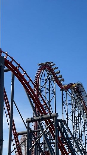 X2 at Six Flags Magic Mountain is INSANE