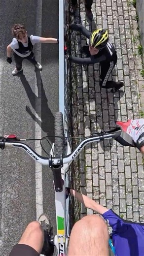 I stepped on a railing on my bike! It moved... 😳💥