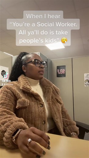 Geriatric Social Worker Jobs and Career Insights