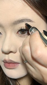 695K views · 10K reactions | Drawing perfect eyebrows has never been easier with this double-tip eyebrow pen! Shape, fill, and define effortlessly for natural, flawless brows. Its waterproof formula ensures all-day perfection, making it a must-have addition to your makeup essentials! | Panda Beauty Salon | Facebook