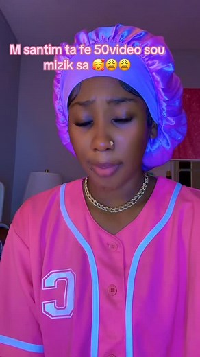 #wigsinfluencer #bookreviewer #amazonreviewer #wiginfluencer #review #wig #amazonreview #wigreview | Solanda Montinard Louis