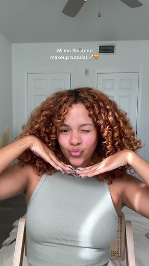 Ginger Inspired Halloween Makeup Tutorial