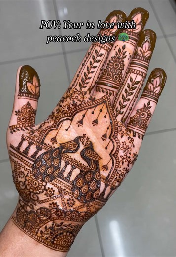 Peacocks don’t hide their colours - Neither should you 🦚🫶🏼 #peacock #viral #fyp #hennainspo #tutorial