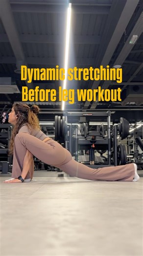 Dynamic stretching before leg workout