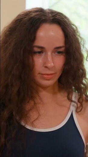 GIRLS GROUP STRETCH 🌸 | FULL BODY YOGA FLOW WITH KRIS, ALICIA & ROXY