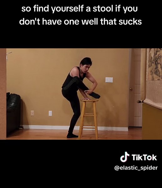 Minimal flexibility and maximum strength required #handstand #split #tutorial #contortionist