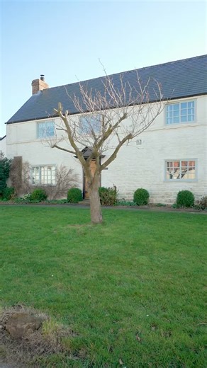  Main Street, Gristhorpe ✨ A stunning 17th-century home combining historic charm with modern living — complete with a separate one-bedroom annex and beautiful countryside views  ️ 5 bedrooms + 1-bed annex  Spacious plot • Off-road parking  Guide Price £795,000 | Available now  Hunters Filey – 01723 338958  filey@hunters.com #HuntersExclusive #Gristhorpe #Filey #DreamHome #CharacterProperty | Hunters | Facebook