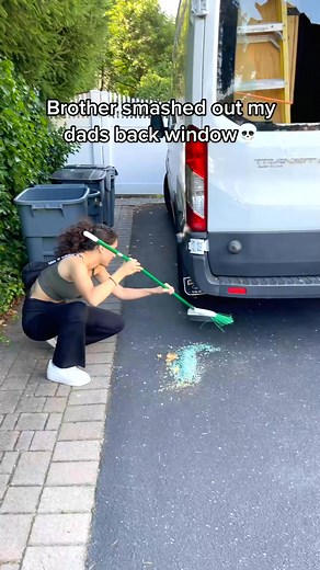 Brother's prank fail! 😂🧊 #SiblingGoals #FunTimes | Sara Morgan