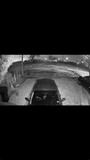 🚨#BREAKING: Multiple gunshots reported near Evelyn Price Park on Lamont Street - Neighbors say several shots were fired around 9:30 p.m. near Lamont St., close to Evelyn Price Park. Corpus Christi police responded to the area shortly after reports came in. Residents tell us there is video circulating from the scene. It’s unclear at this time if anyone was injured. If you have footage or information from the area tonight, message the page. This is a developing situation. | Corpus Christi Crónica