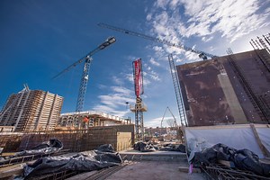 11K views · 94 shares | La construction des deux premiers pavillons du Complexe des sciences va bon train au Campus MIL - Université de Montréal. Malgré les températures parfois extrêmes, les équipes s’activent sur le chantier. | Université de Montréal | Facebook