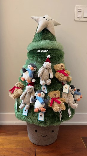 Jellycat Christmas Tree Decorating Tutorial