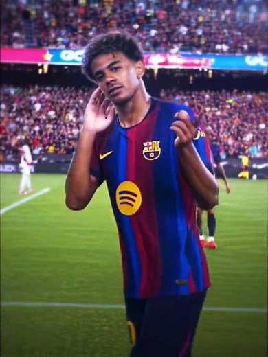 Lamine Yamal Dribbling 🥶🔥 | Smoothest Skills Edit ⚽✨