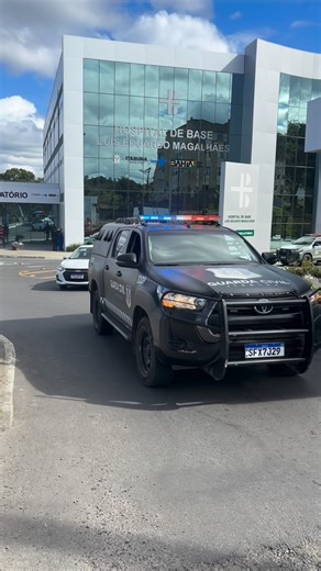 Dr. Paulo Medauar Reis on Instagram: "Na manhã desta quinta-feira (2), o Hospital de Base Luís Eduardo Magalhães, em Itabuna, viveu um momento de profunda emoção e solidariedade: mais uma captação de múltiplos órgãos foi realizada na unidade, que é administrada pela Fundação de Atenção à Saúde de Itabuna (FASI). A captação foi realizada por uma equipe da Central Estadual de Transplantes do Espírito Santo (CET-ES), que chegou a Ilhéus a bordo de uma aeronave da Força Aérea Brasileira (FAB). “É at