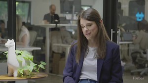 5.6K views · 113 reactions | Stanford graduate Christina Cacioppo built a fast-growing software company to automate what had previously been a manual process. She’s now one of America’s richest self-made women. #SelfMadeWomen https://trib.al/OJem7JO | Forbes | Facebook