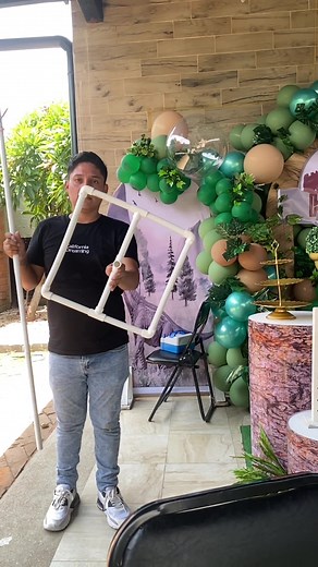 Cómo hacer una estructura de PVC para globos