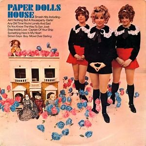 Paper Dolls - Paper Dolls House