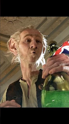 😂 The Giant’s Royal Breakfast! The Queen Tries the “Fart Drink” 💨👑 | The BFG (2016)