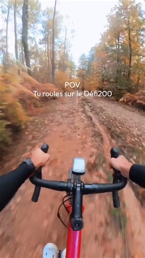 Défi200 : 200 km de gravel Forêts, vignes, bords de Loire, petits chemins, sable et tracés qui filent. Un parcours qui change sans cesse… jusqu’à tester ton endurance 🔥 Ici, le défi n’est pas le dénivelé. C’est la distance. Le rythme. La gestion. Défi 200, le relèveras- tu ? 👉 Inscriptions ouvertes www.natureisbike.com Nature is Bike les 30 & 31 Mai 2026, 📍 Angers #natureisbike #angers #gravel #gravelbike | Nature is Bike
