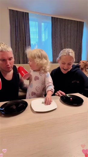 Share challenge🤣🤣#scarecam #scareprank #funnyprank #scaring#jumpy