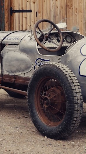 We are in awe of this engineering icon ✨ This 1930 Ford Model A "The Ballard Special" Speedster is built to a completely bespoke specification and engineered to incorporate two back-to-back Ford Model A engines. A rare opportunity to bid on this pre-war racing madness at our live auction on 24th April, at Pavilion Gardens, Buxton. Register today! 🔗 https://www.handh.co.uk/how-to-register/ #HandHClassics #HandH #ClassicCar #Ford #Racing | H&H Classics