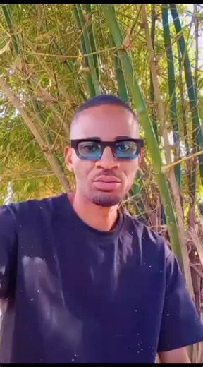 Amândio (@alicatecr7)’s videos with Console-moi - Nelo Na Composition