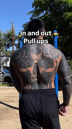 In and out pull ups are an awesome variation that combines the benefits of wide and narrow grip pull ups in one movement. As you pull yourself up, you alternate between pulling inside the bar and outside, targeting multiple muscle groups in a single set. Benefits: • Builds both back and bicep strength • Improves shoulder and scapular control • Enhances grip and forearm endurance • Prepares you for more advanced dynamic pull up variations Incorporate them into your pull day to level up your upper