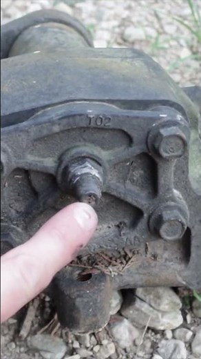 How to tighten your sloppy steering! #automobile #mechanic #mechaniclife #truck #steering