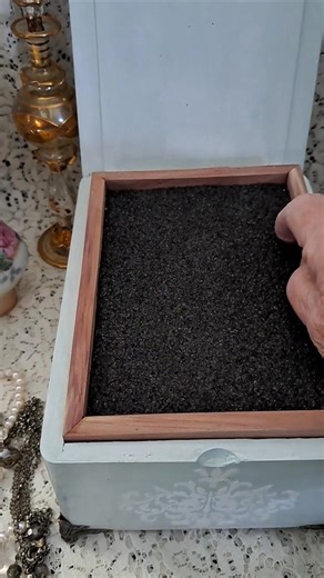 Just another cigar box. Joe, my son finished out the inside for me. #decoupagepaper. #giftideas #jewelrybox | Vintage To Chic