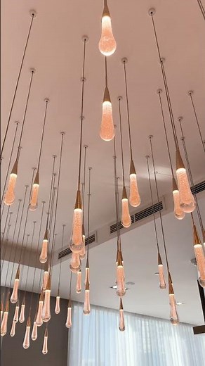 🌆 Ready to explore Dubai? We found the perfect spot.