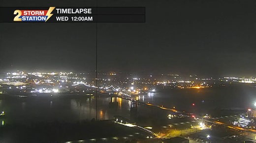 Time lapse from midnight to 7am over Baton Rouge. Fog rolls in, thickens, and will impact your morning travel. | WBRZ Channel 2