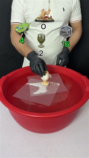 “TRY TO GUESS 🤯 How Many Tissues?! Will It FLOAT or SINK? 😱”#trytoguess #floatorsink #viral #toys