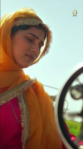 Chunni Kaale Rang Di | Navjeet | New Punjabi Song | #navjeet #punjabisong #shorts