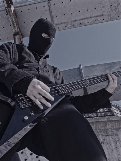 Lana Del Rey - Summertime Sadness Death Metal Bass Full video on my YouTube Channel (profile header) #mybass #artsiom #metalbass #basscover #deathmetal #deathcore #lanadelrey #lanadelreycover