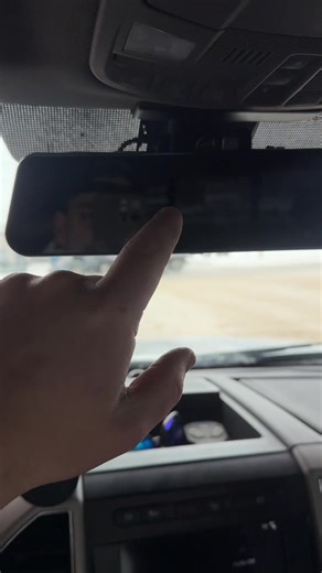 This isn’t your average rear view mirror😳 #dashcam #car #truck #dashcamfootage #dashcamera