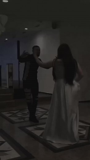 يا تطلقي وتولي - شاب لطفي